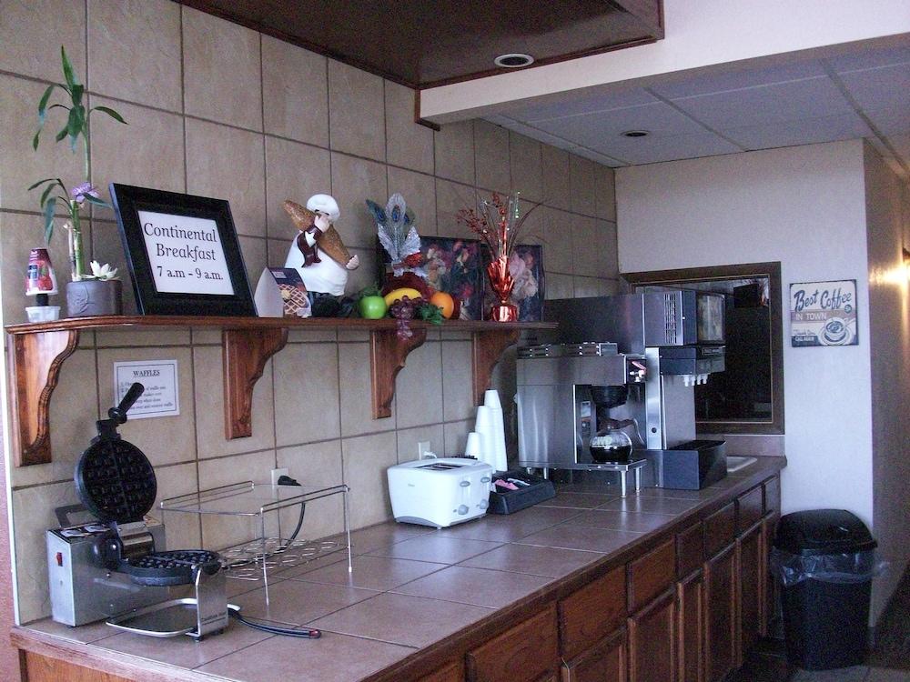 Western Inn South Kearney Εξωτερικό φωτογραφία