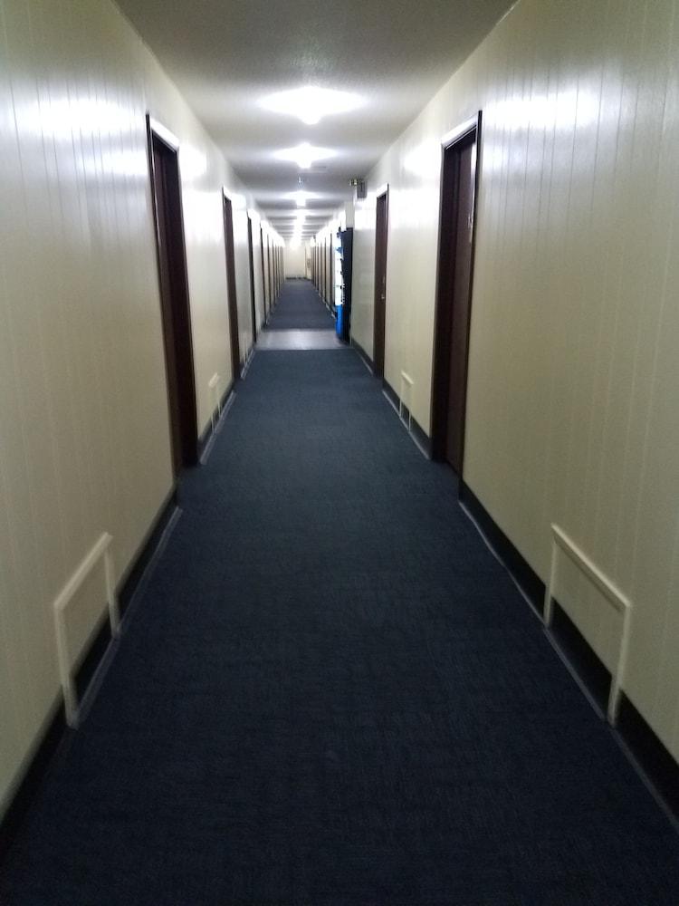 Western Inn South Kearney Εξωτερικό φωτογραφία
