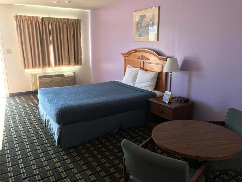 Western Inn South Kearney Εξωτερικό φωτογραφία